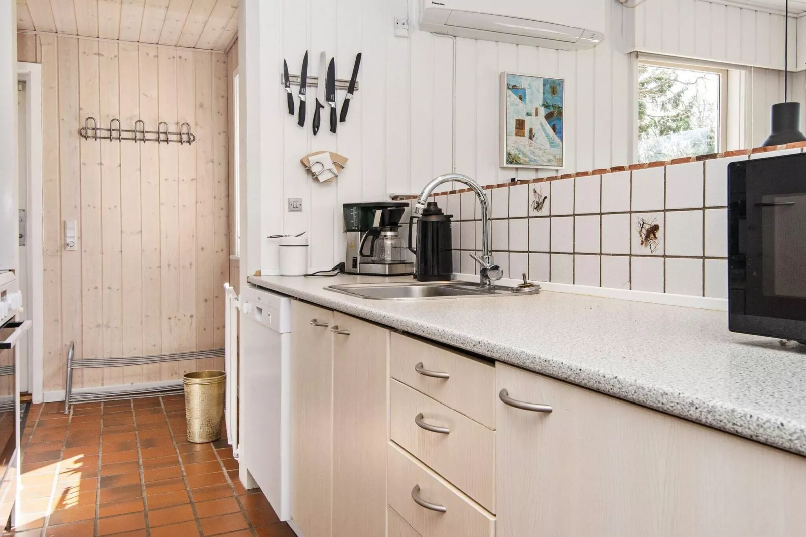 Ruim vakantie huis in Hemmet met een overdekt bubbelbad