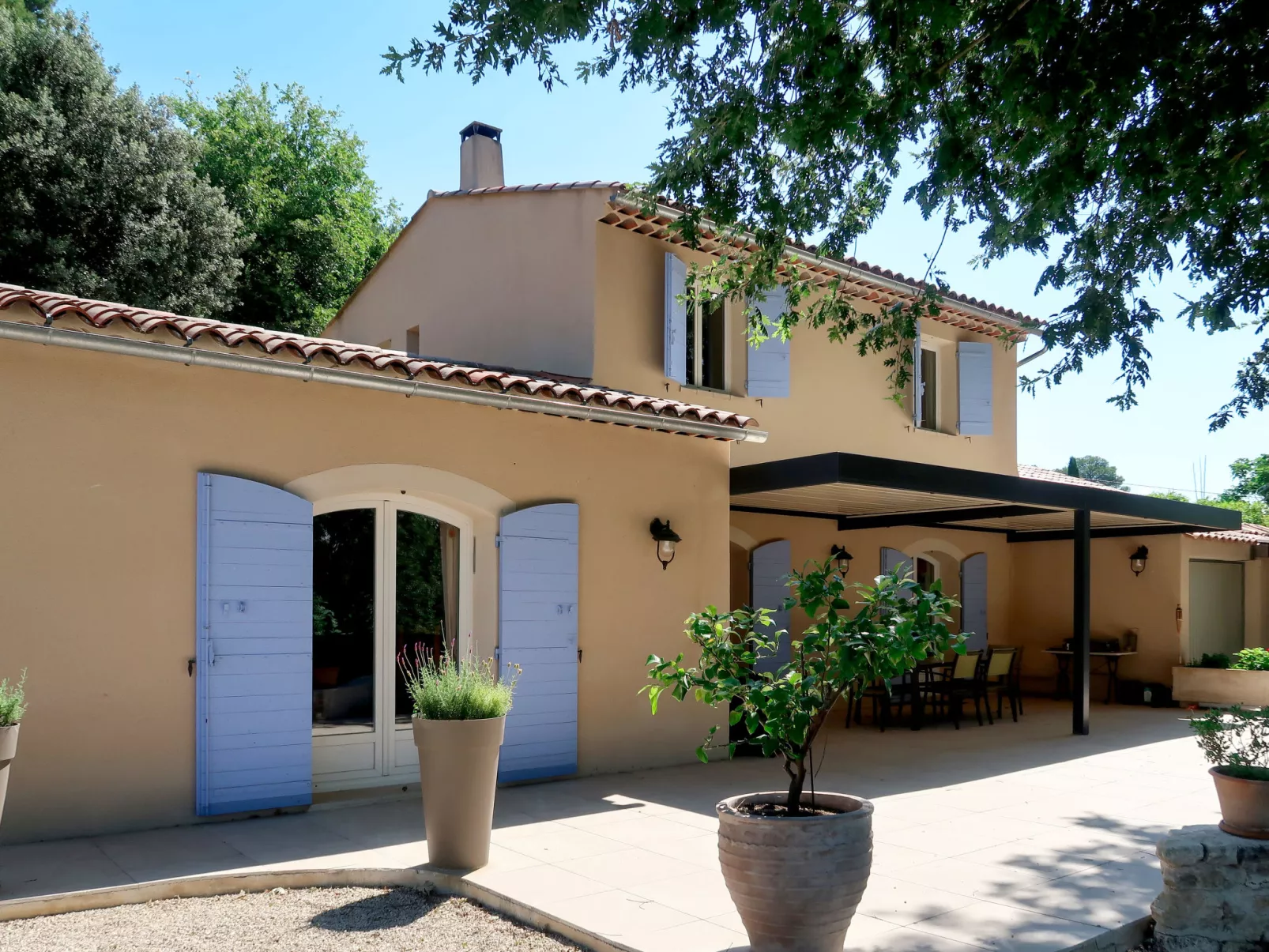 Sweet Home in Luberon-Buiten