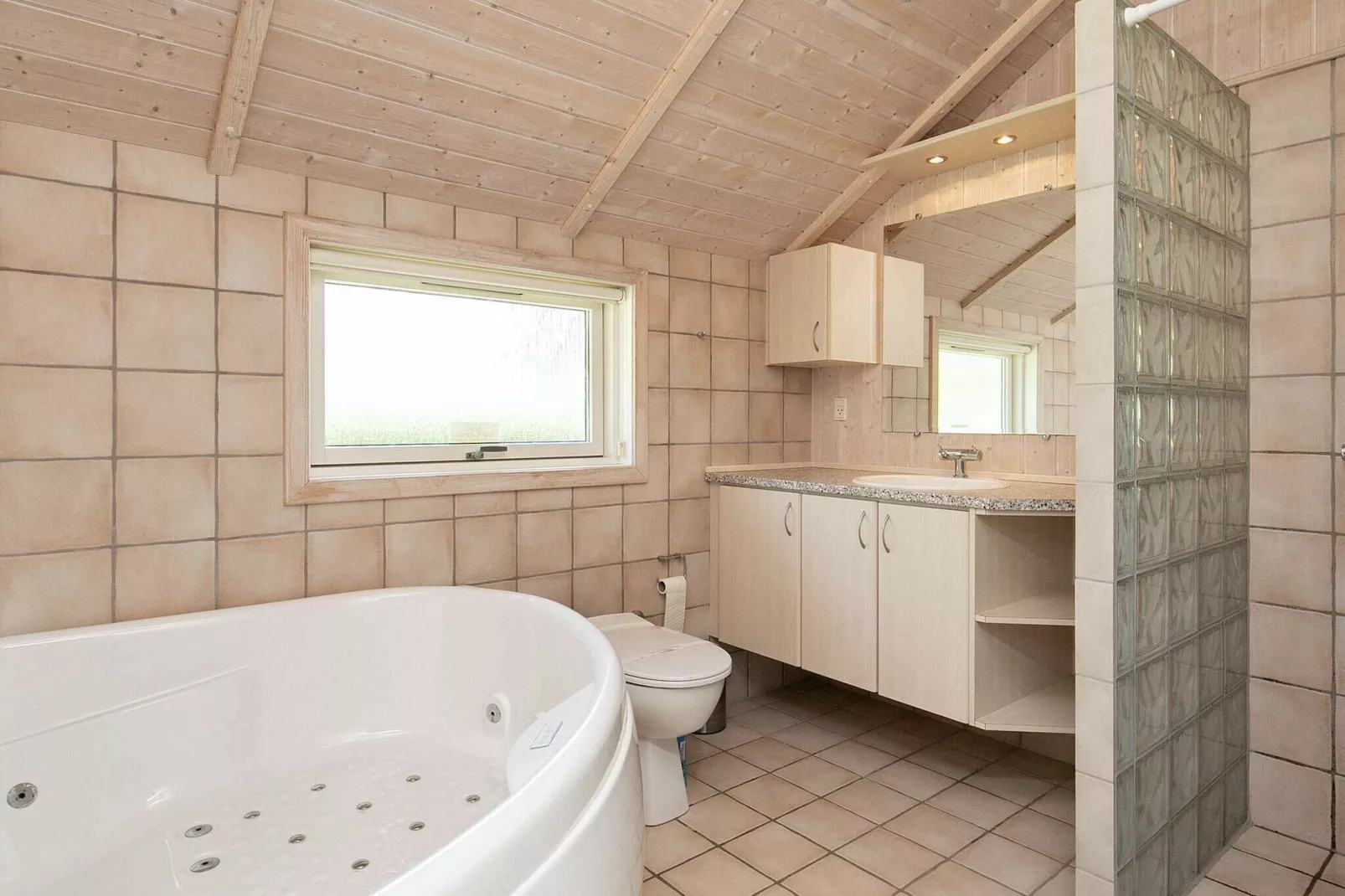 8 persoons vakantie huis in Idestrup-By Traum-Binnen