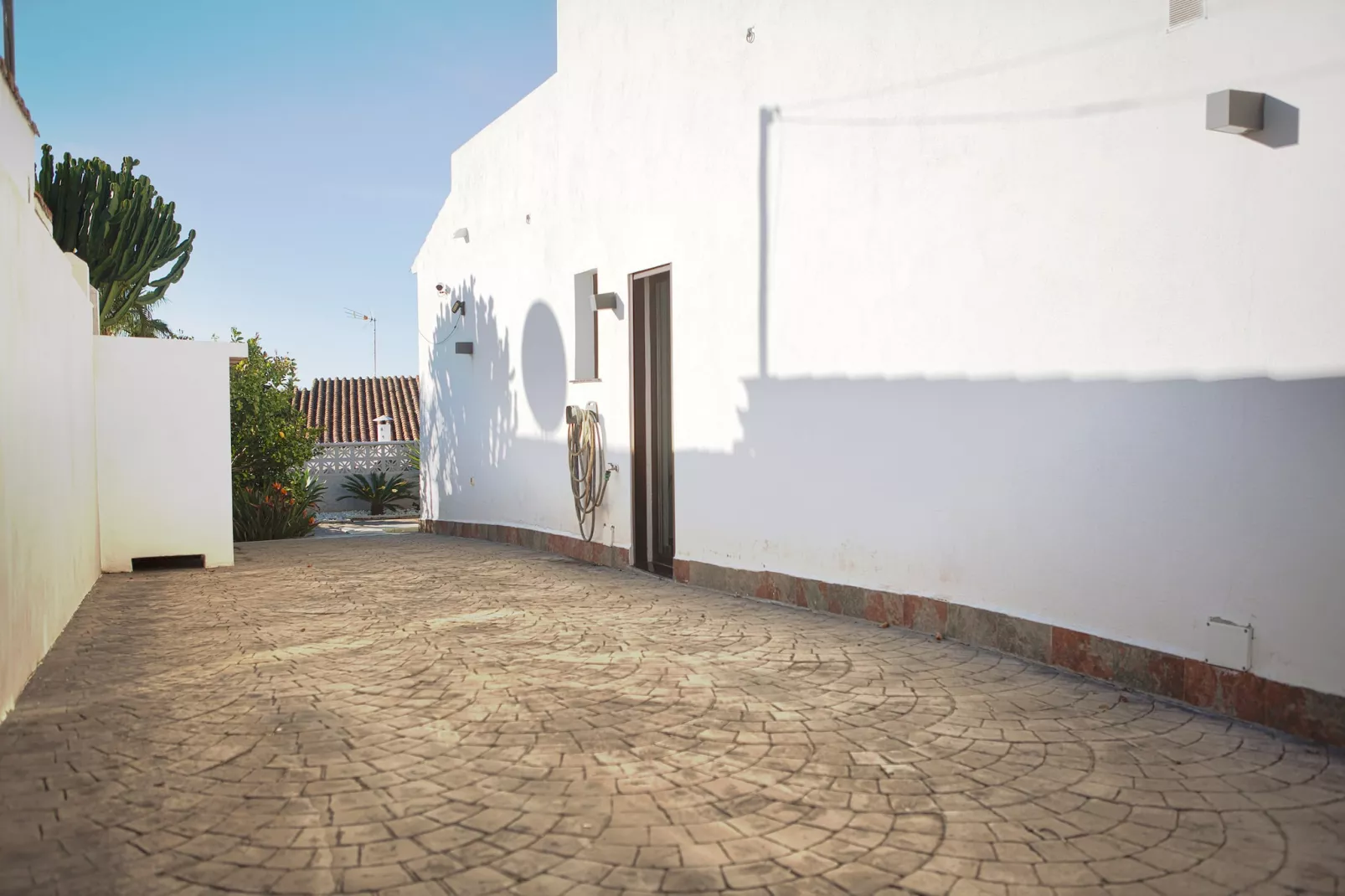 Modern Villa close to Costabella beach-Niet-getagd