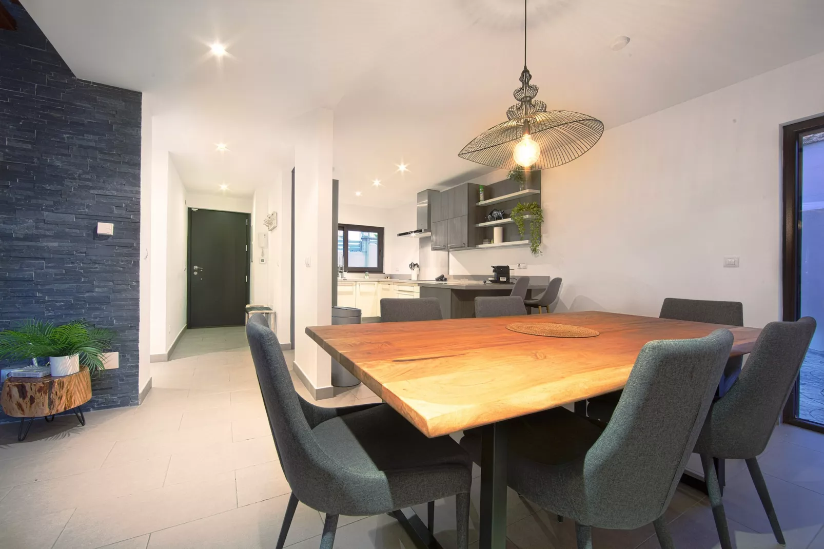 Modern Villa close to Costabella beach-Niet-getagd
