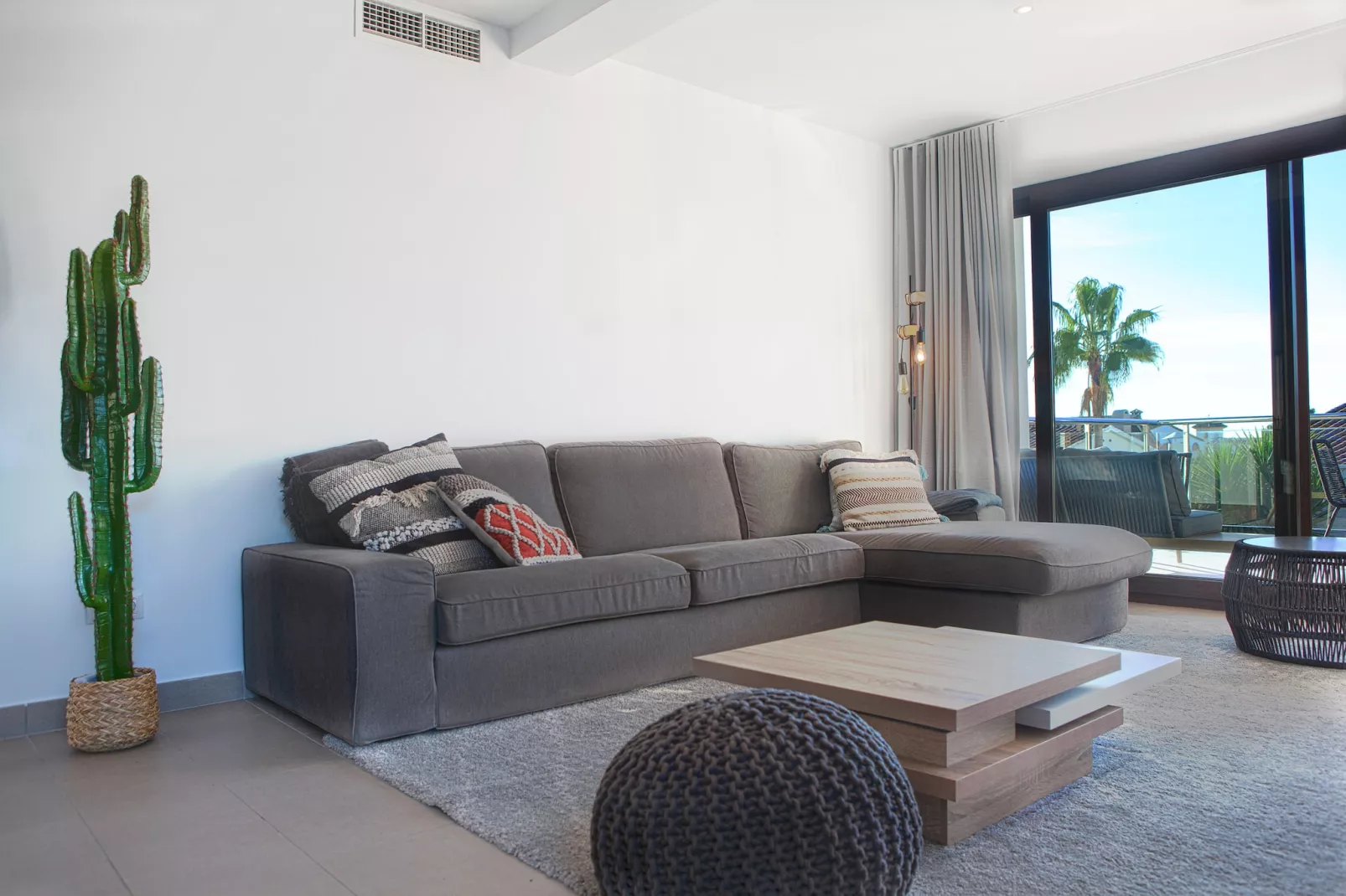 Modern Villa close to Costabella beach-Niet-getagd
