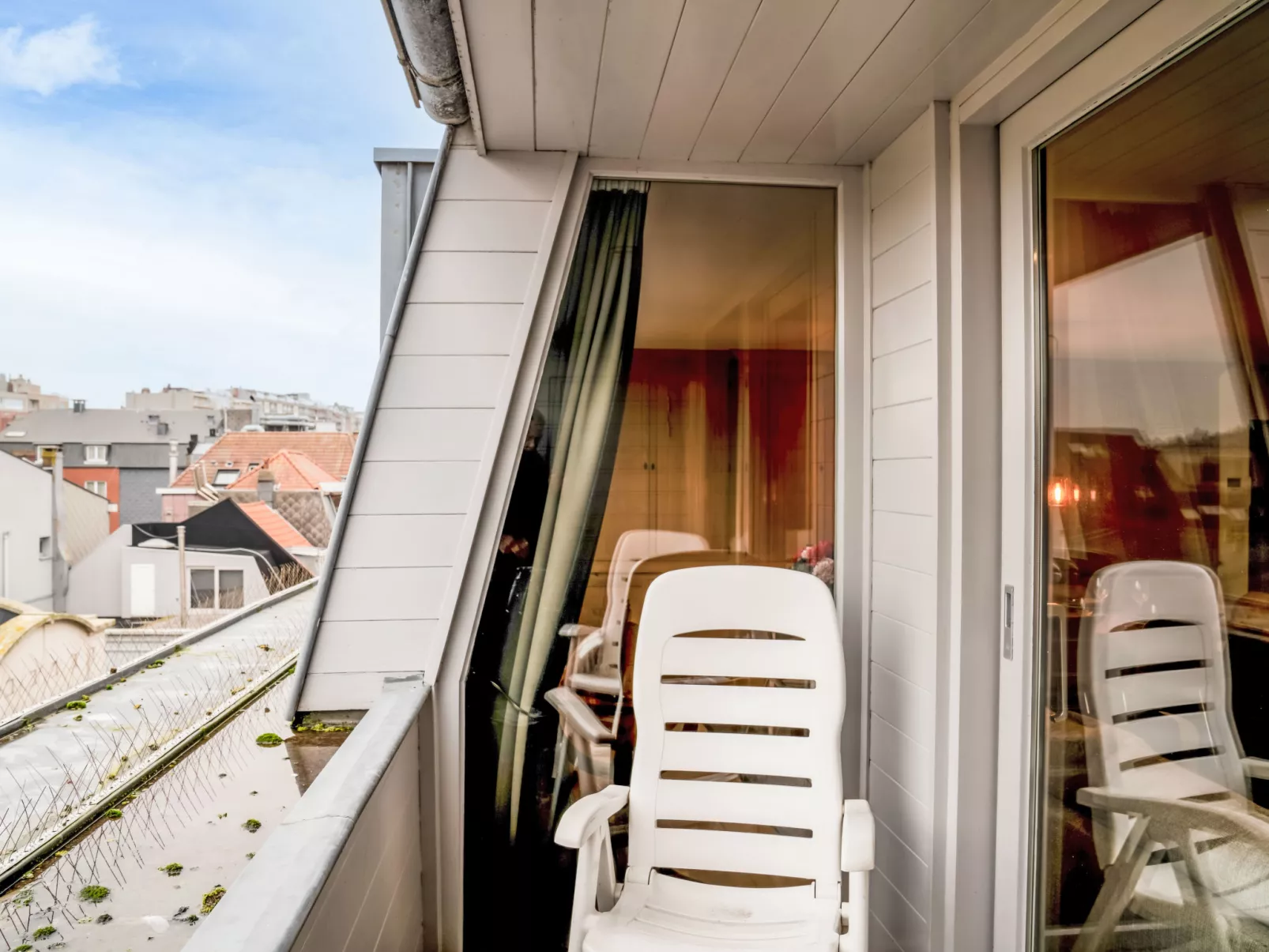 Gelsea with parking and terrace-Buiten