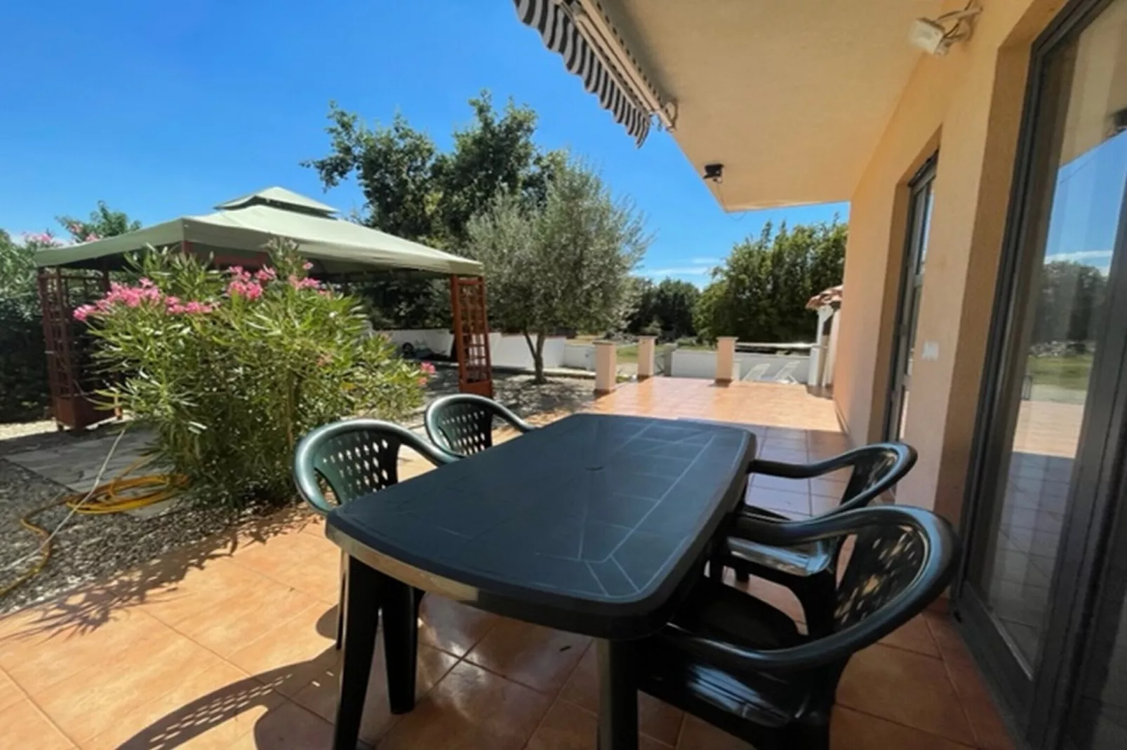Apartment Panous 2-Terrasbalkon
