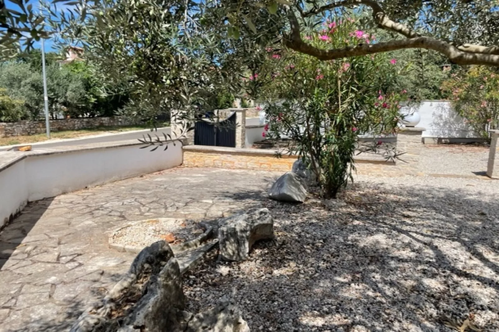 Apartment Panous 1