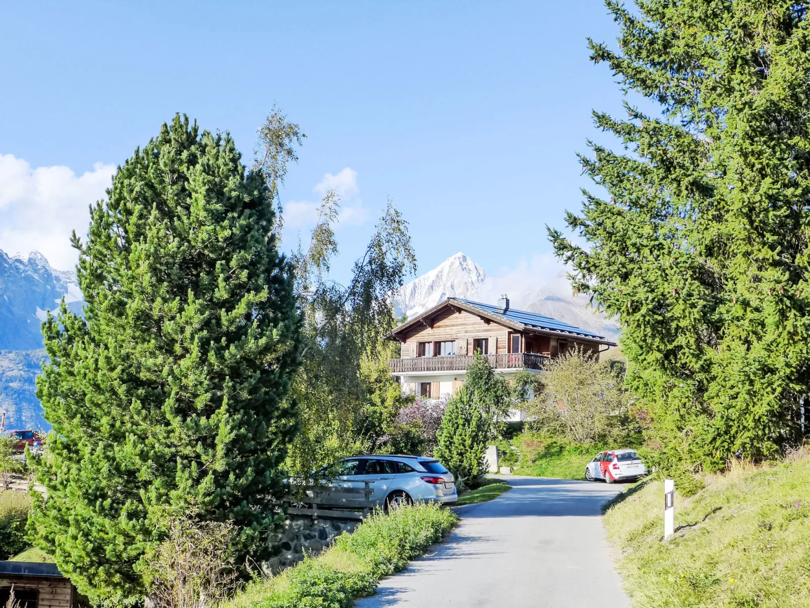 Chalet Gredetsch 6B-Buiten