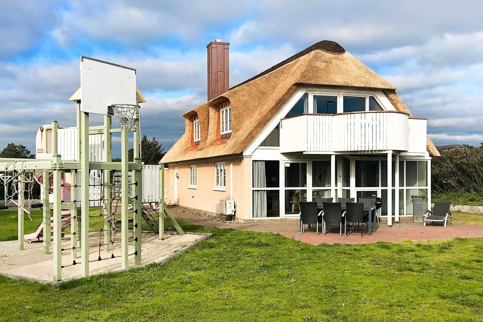 8 persoons vakantie huis in Blåvand-Buitenlucht