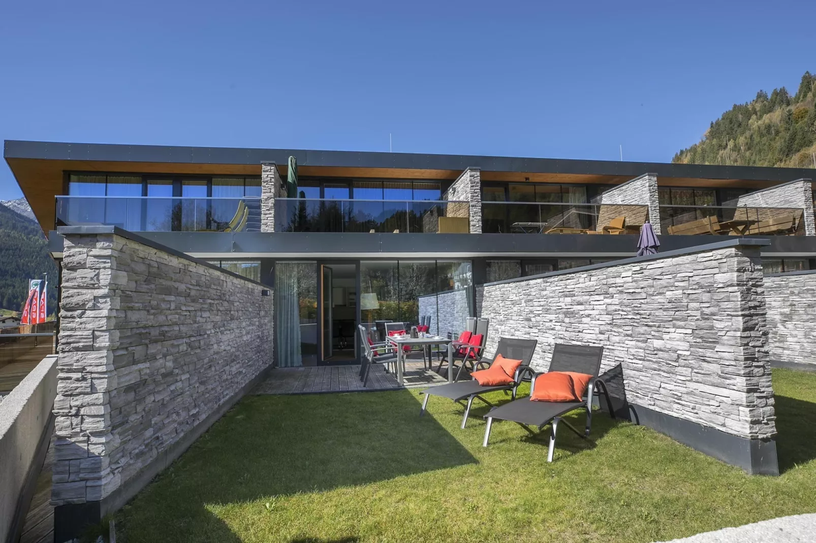 Residenz Wildkogelbahnen Top 8-Terrasbalkon