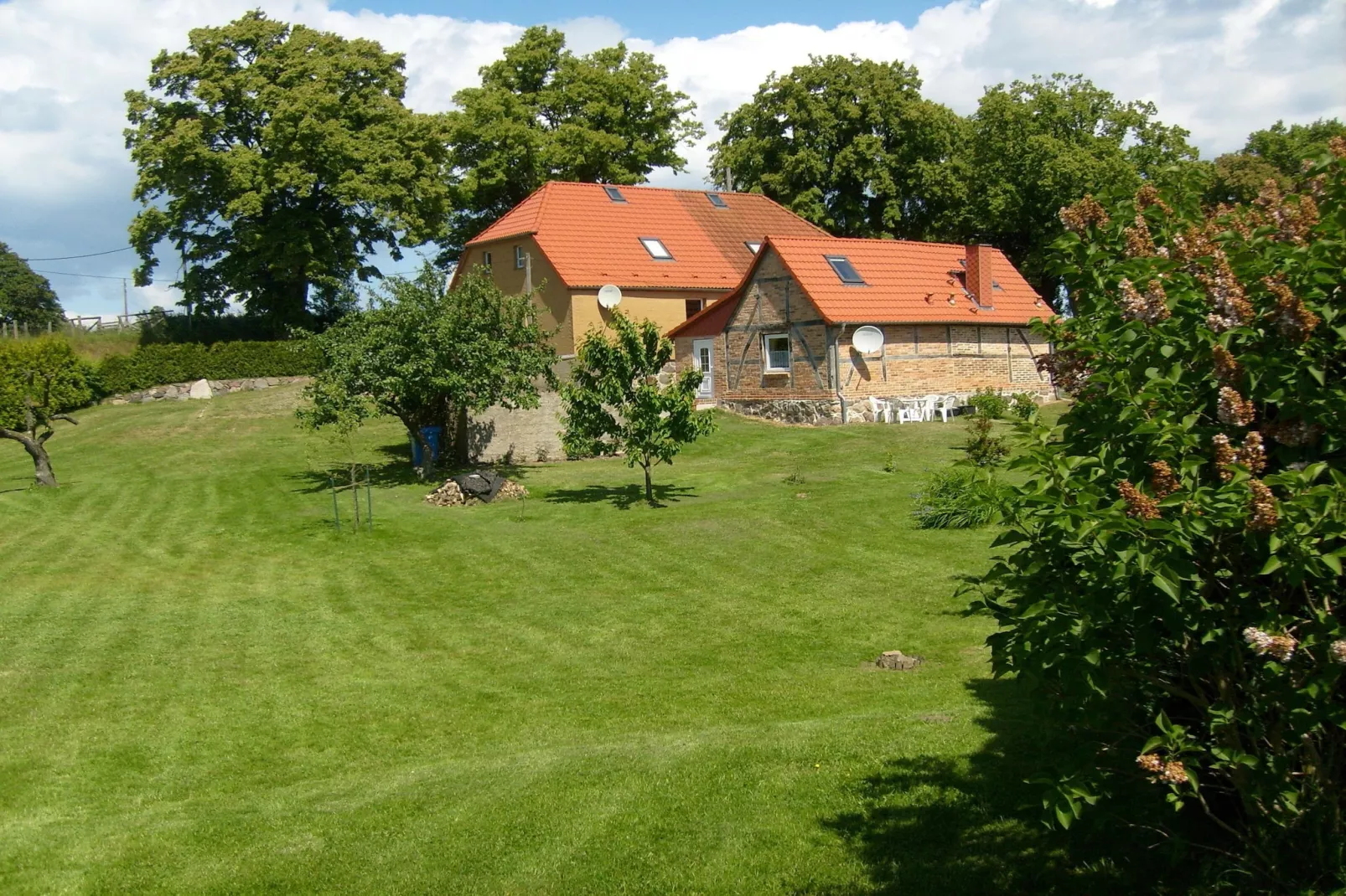 Platz im Grünen 3-Uitzicht zomer