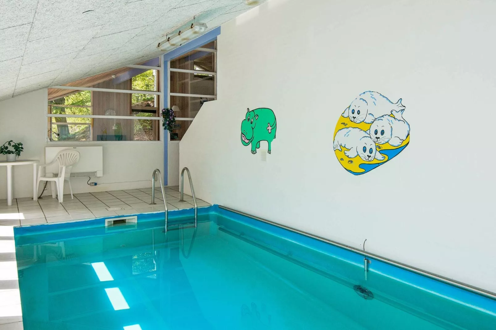 pool
