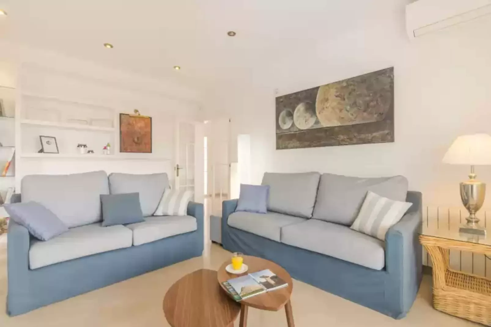 Villa Maricel-Image-tags.