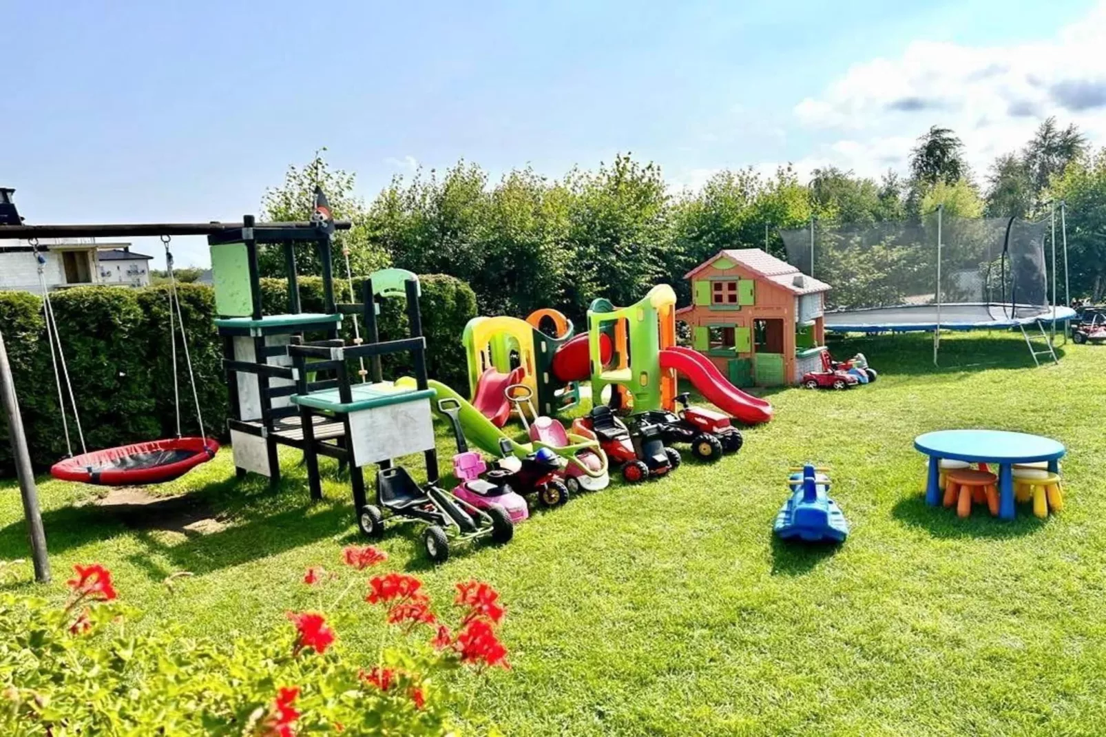 Domek STANDARD dla 4 osób Sarbinowo-Parkfaciliteiten