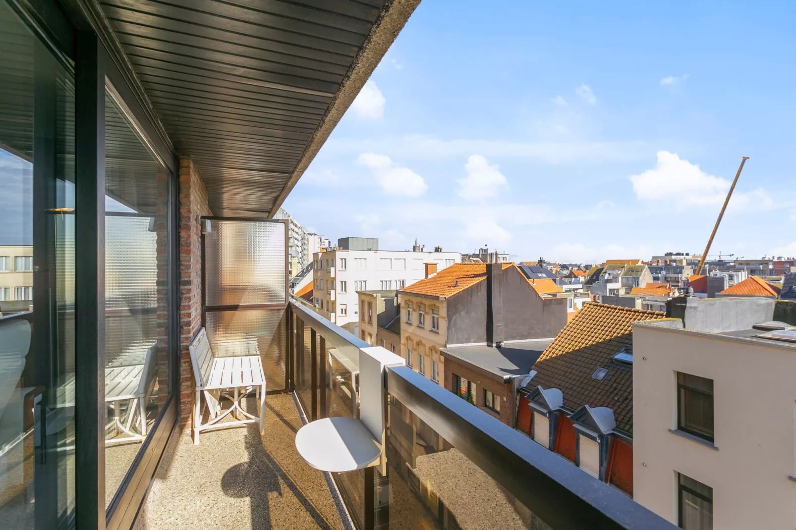 Appartement met 4 kamers en terras-Image-tags.