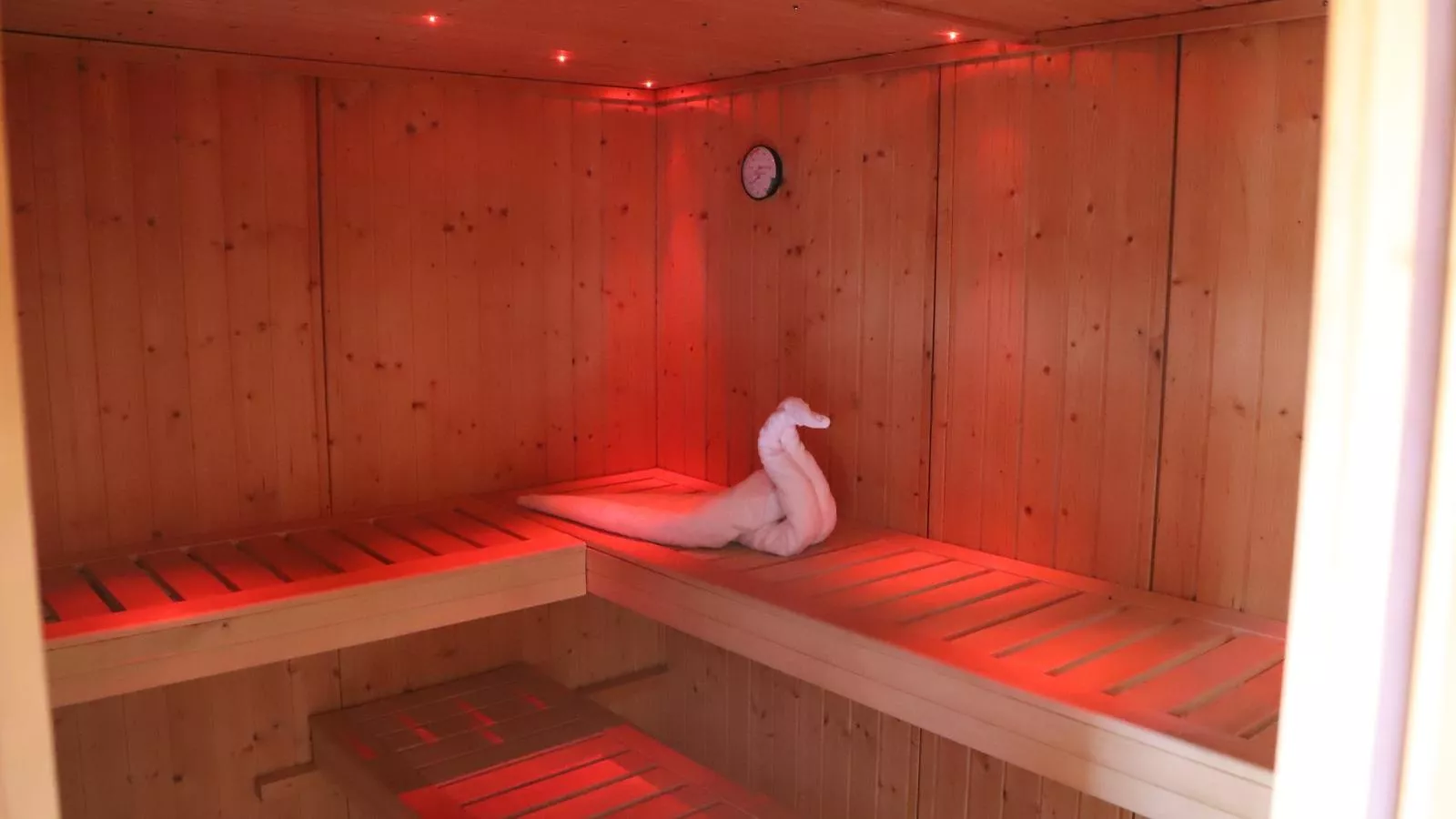 Urige Doppelhaushälfte 15 und 16-Sauna