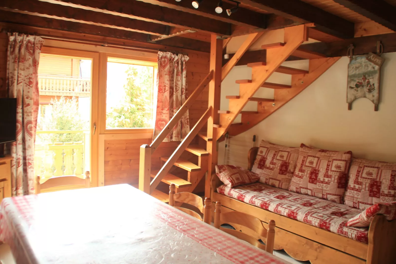 Petit Savoyard PY9 MOUNTAIN & COSY 6 Pers-Woonkamer
