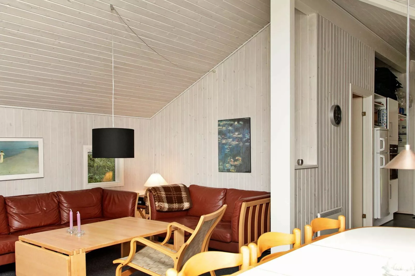 Modern chalet in Humble met een sauna-Binnen