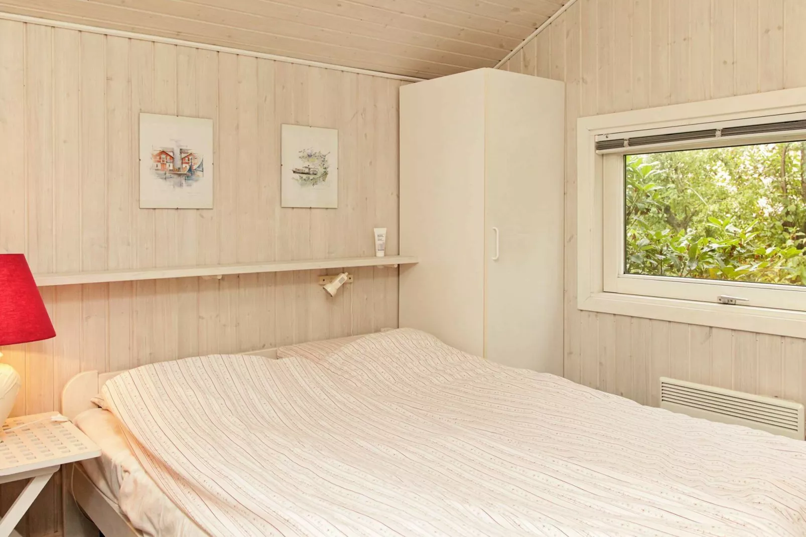 Modern chalet in Humble met een sauna-Binnen