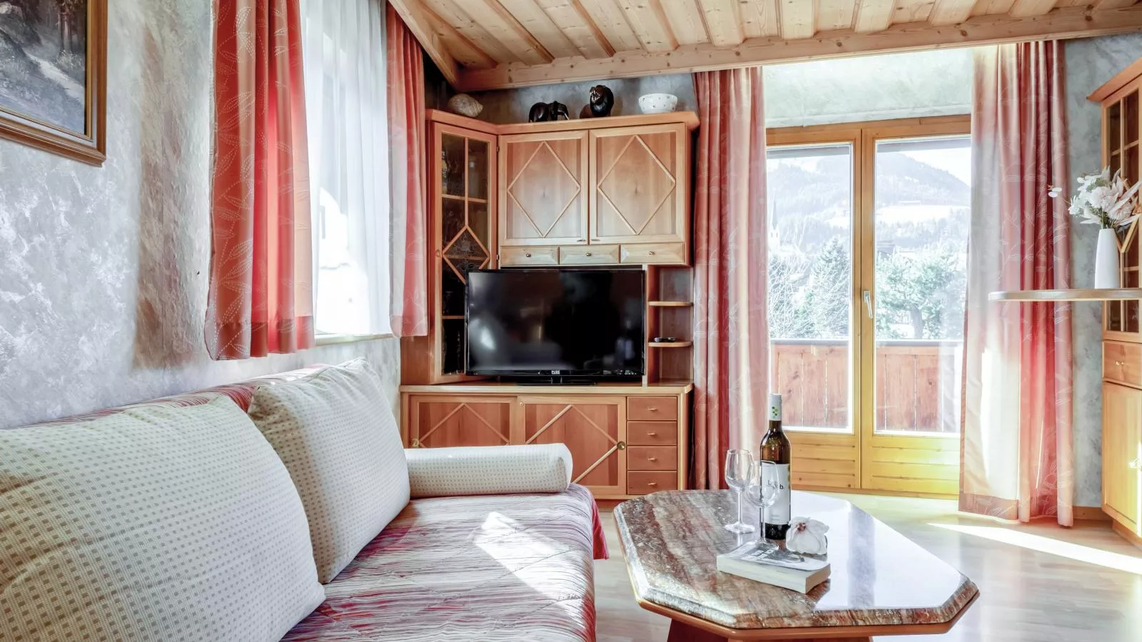 Gästehaus Staffner-Woonkamer