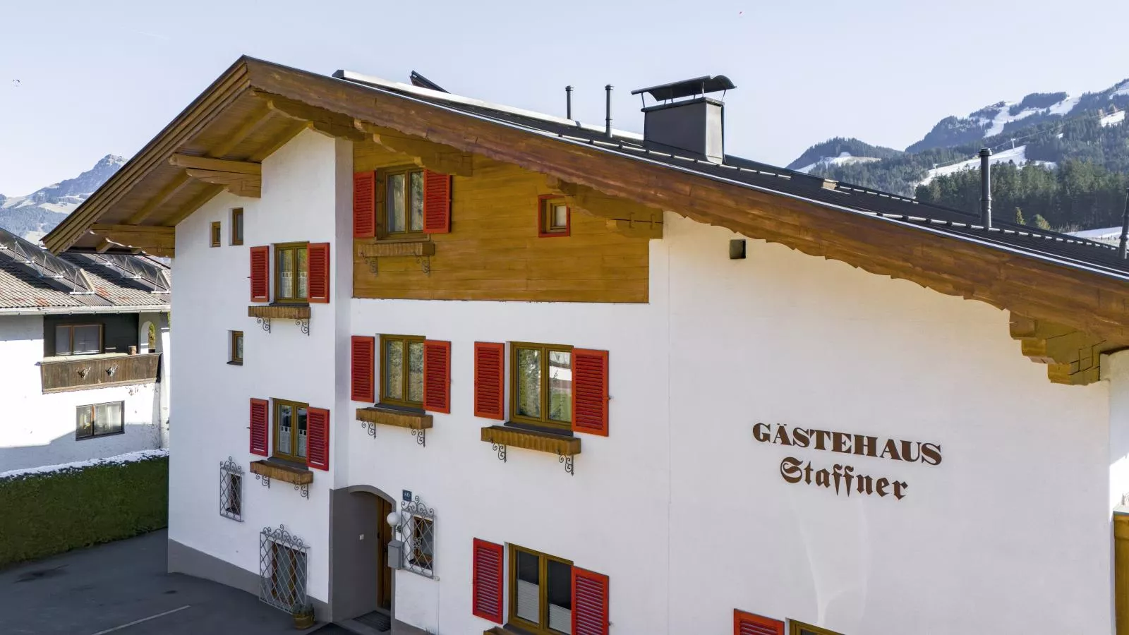 Gästehaus Staffner-Exterieur winter