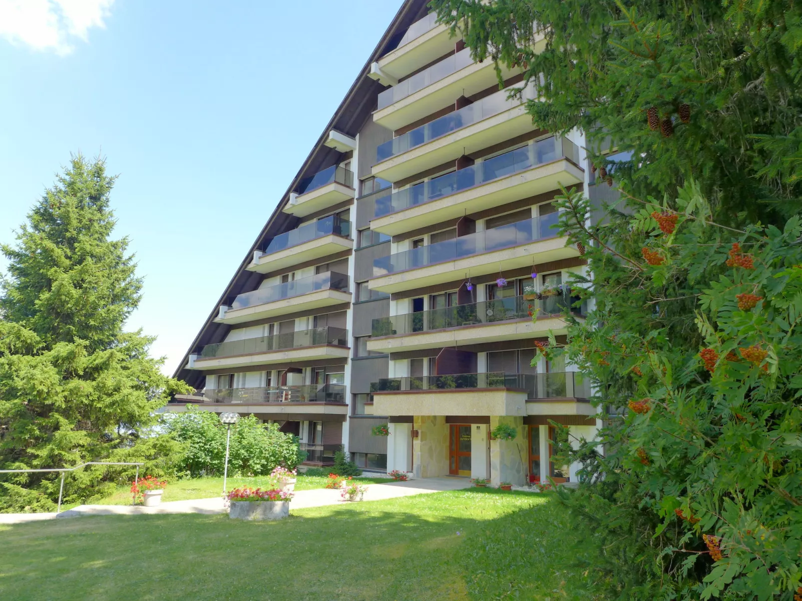 Victoria B 7-Buiten
