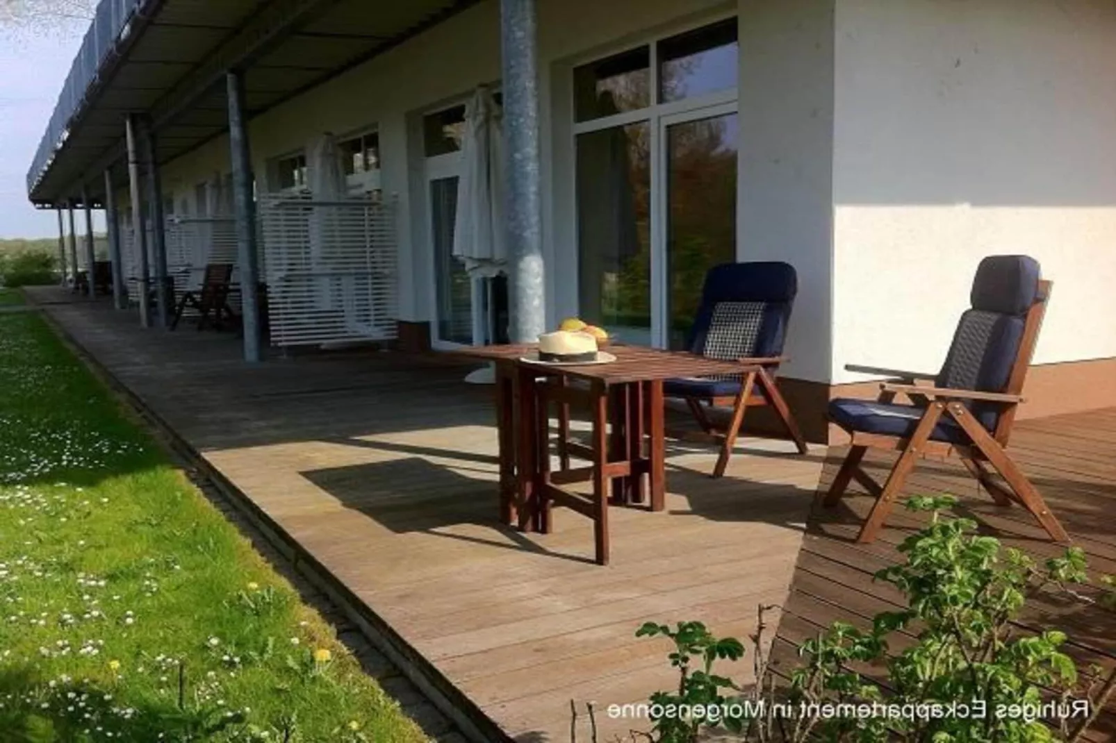 Strandläufer Classic 109-Eetkamer