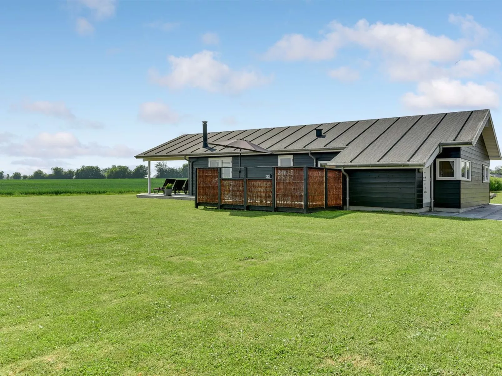 "Iorund" - 550m from the sea-Buiten