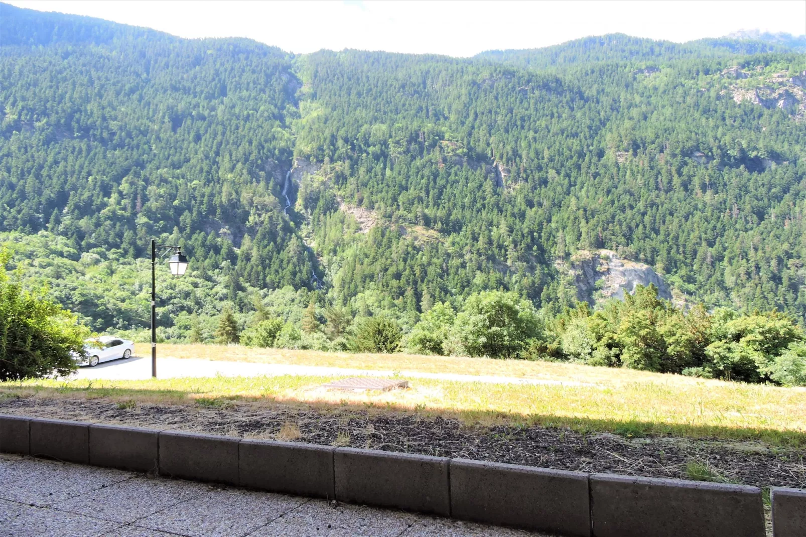 Hameau 1 002 - SPA & PISCINE appartement 6 pers-Terrasbalkon