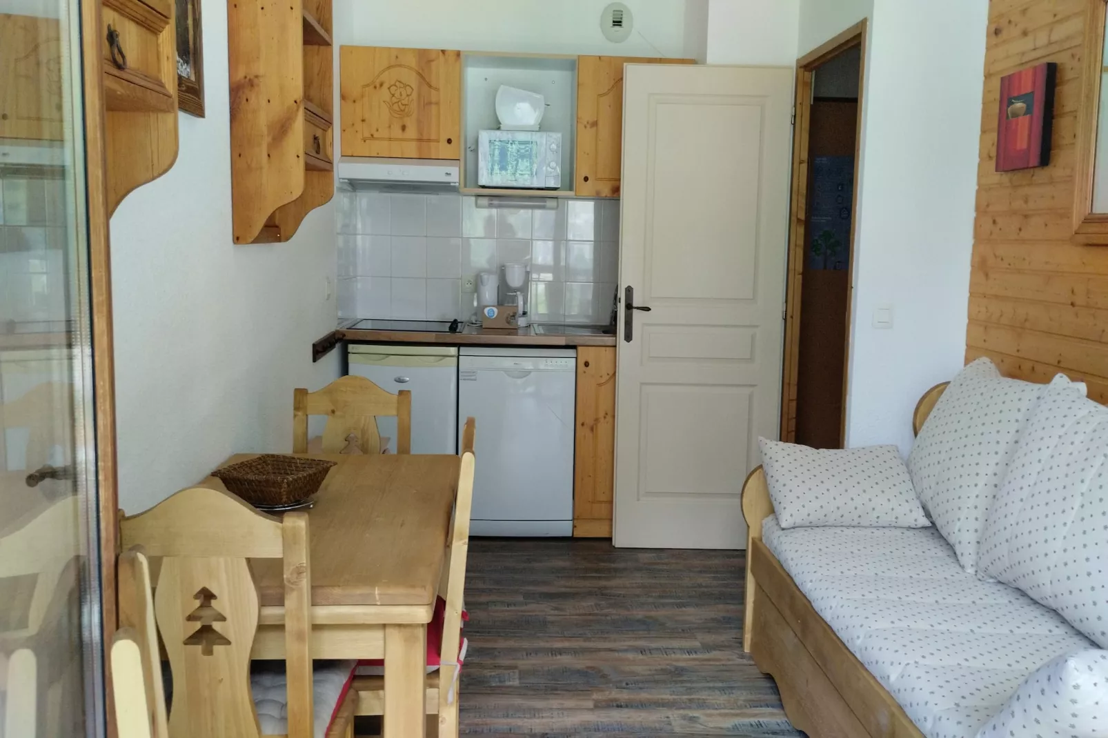 Hameau 1 103 - SPA & PISCINE appartement 4 pers-Woonkamer