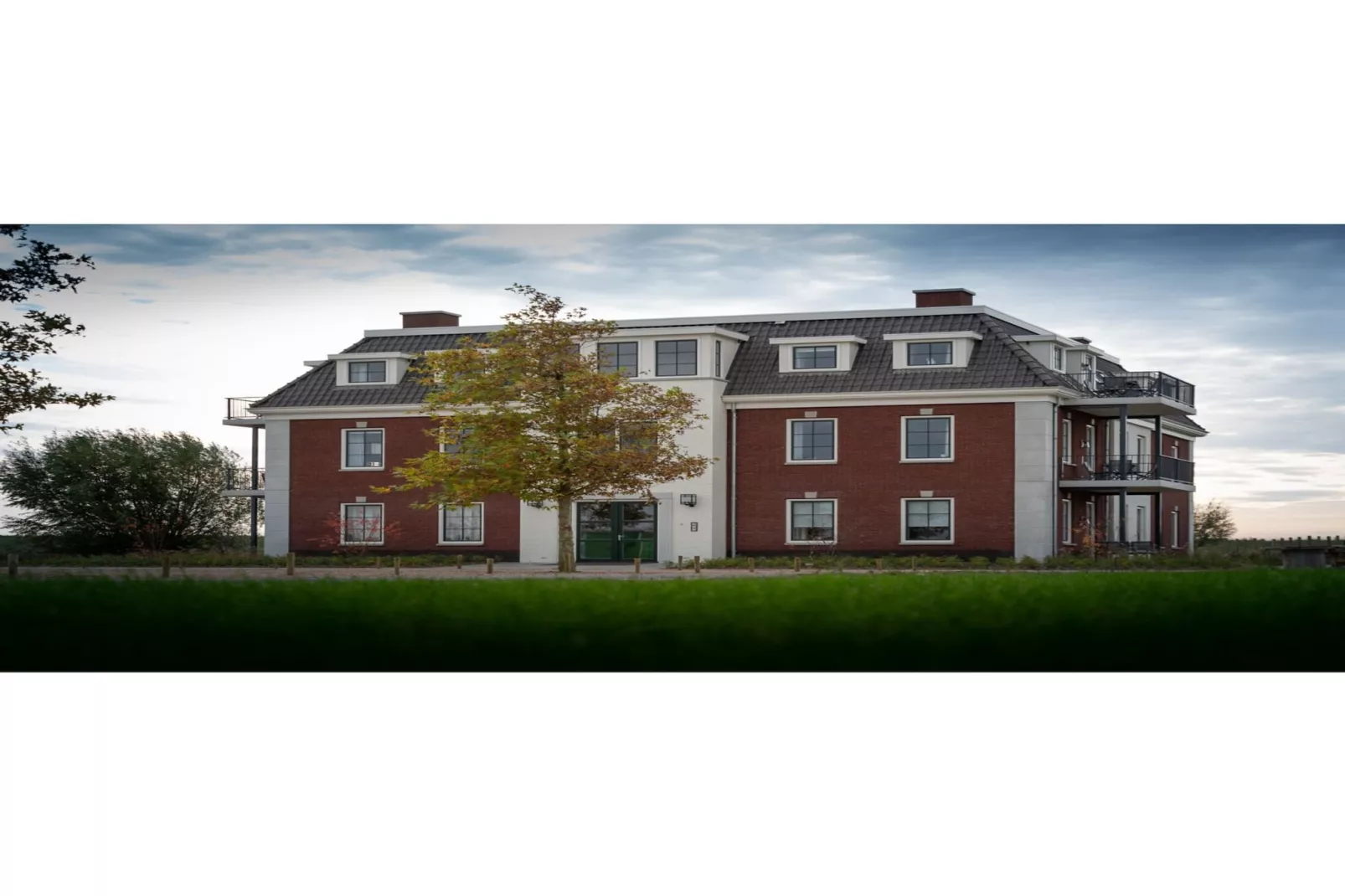 Zeeuwse Parel Appartement 4 pers 1 bdk-Buitenkant zomer