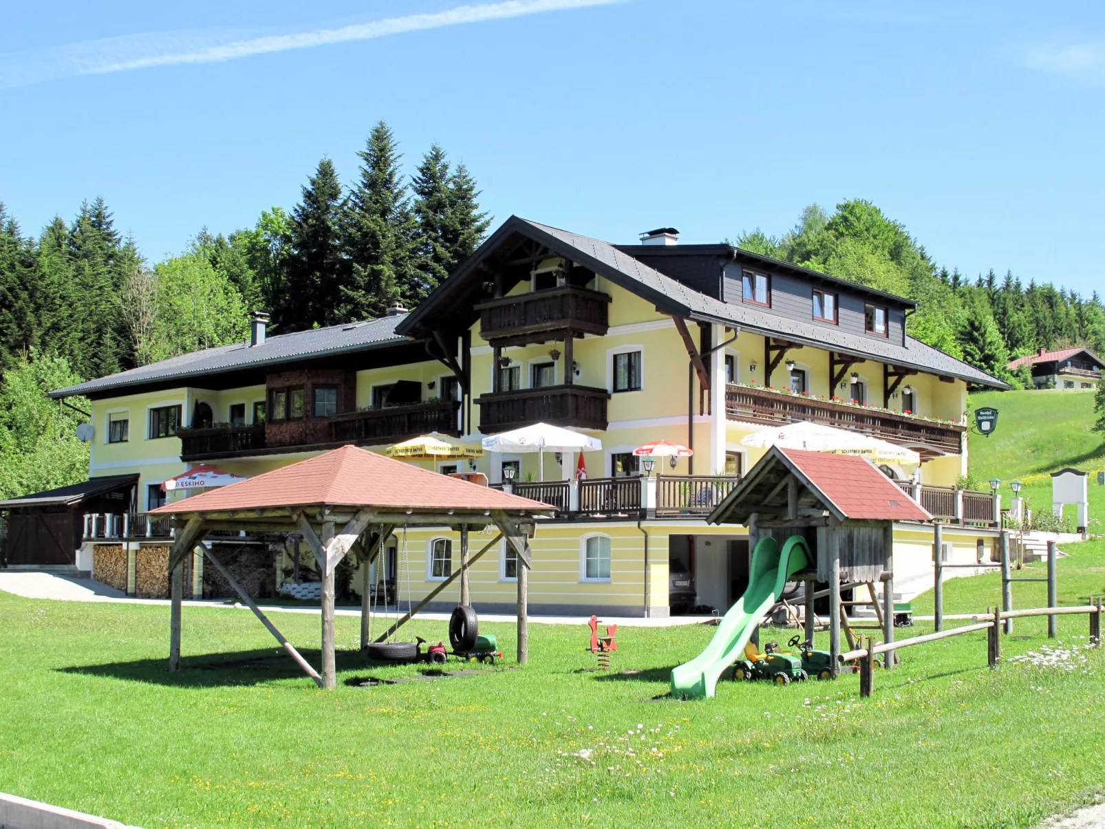 Ferienwohnung Lärche-Buiten