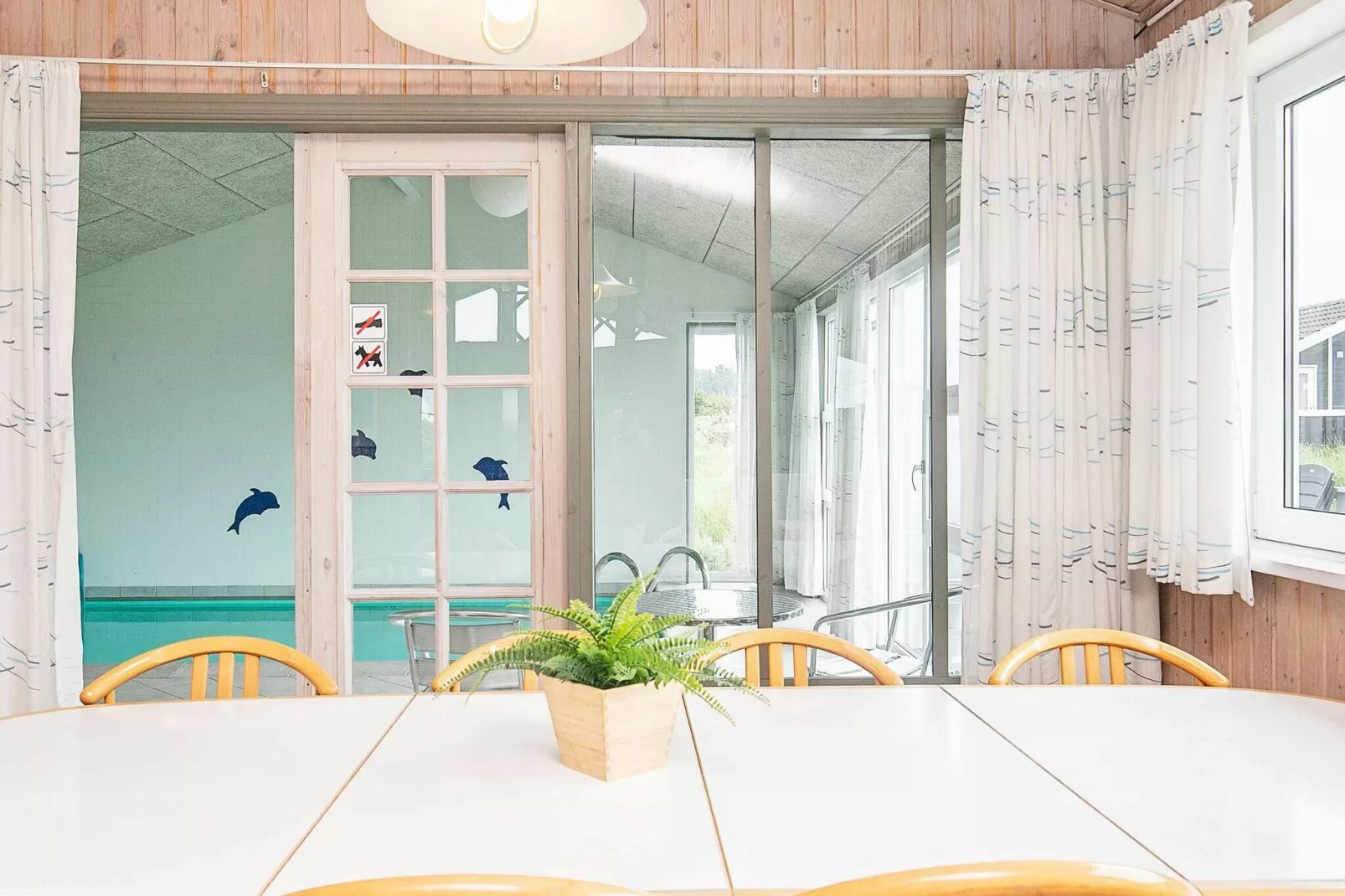 Luxe vakantiehuis in Hjørring met een verwarmd zwembad