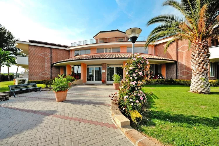 Ferienanlage La Cecinella Villaggio Turistico Cecina Mare Typ Trilo  F Villette GINEPRO