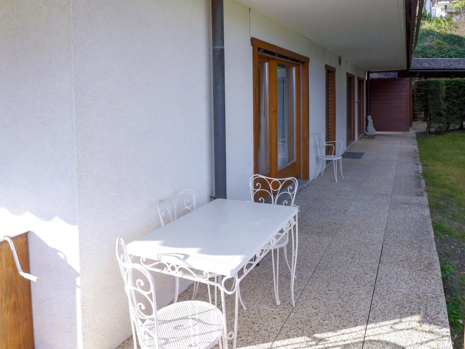Les Pierres C 6-Buiten