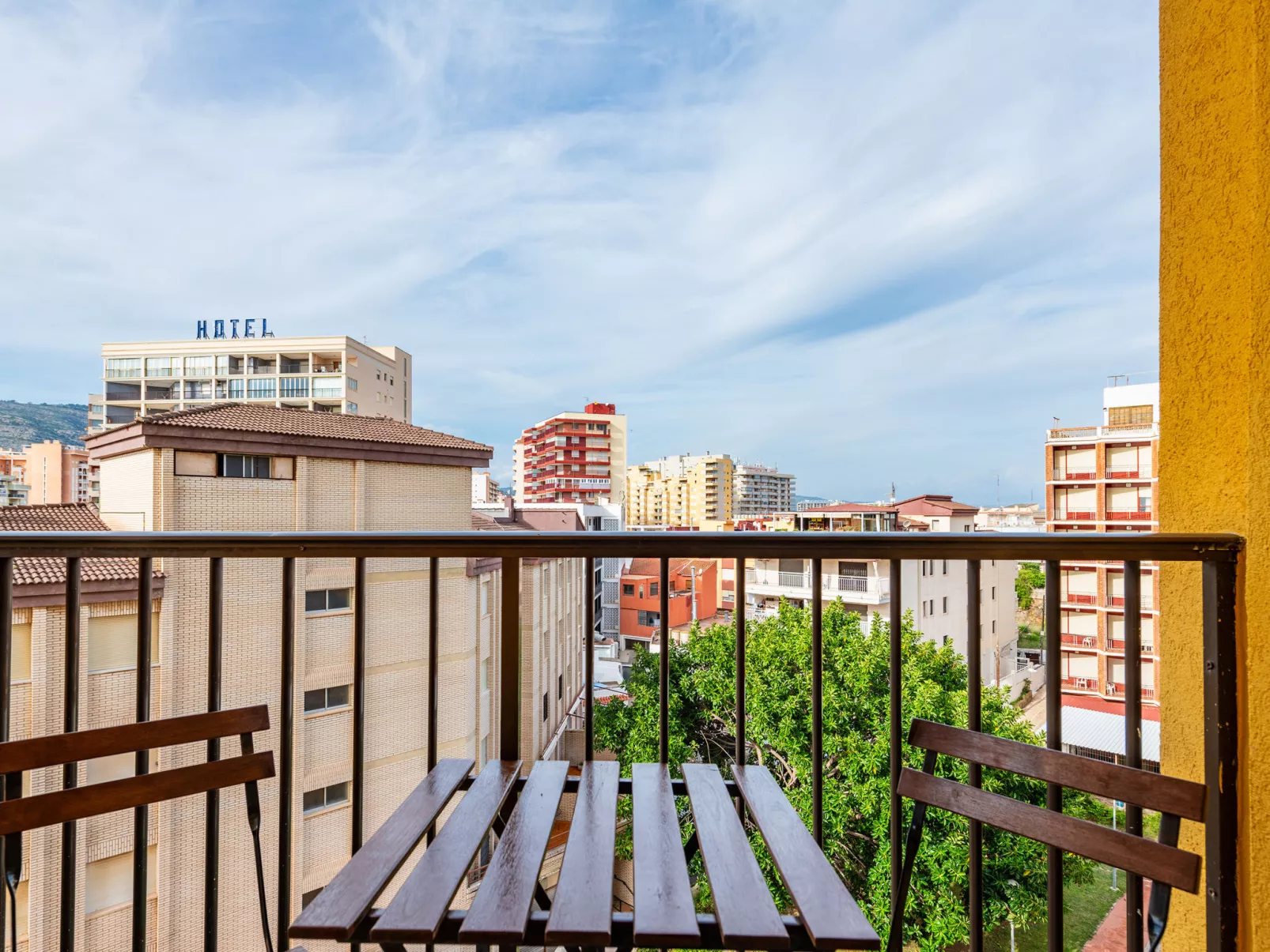 Edificio 2000-Buiten