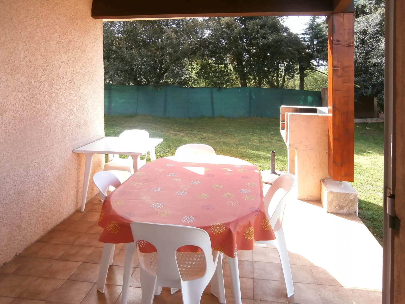 La Pinède, bungalow 4 pers.-Binnen