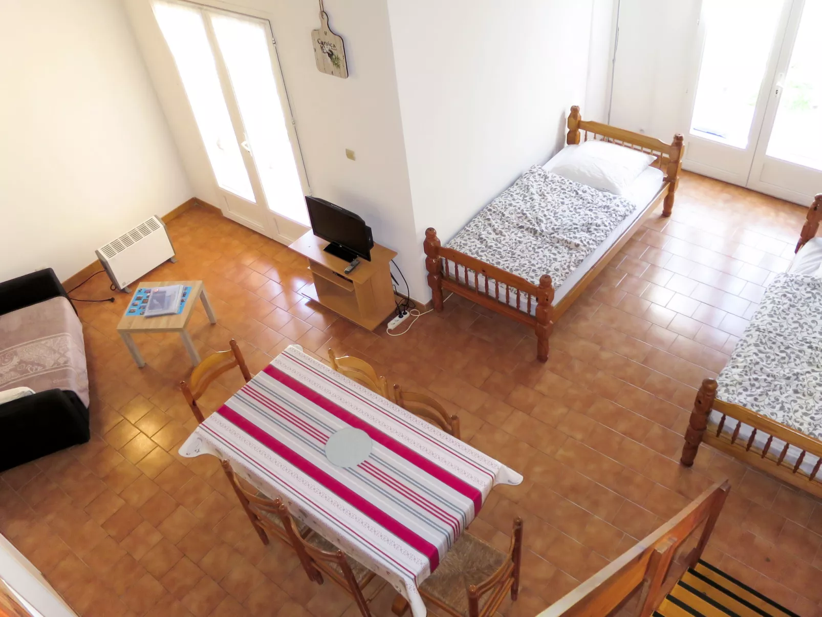 La Pinède, bungalow 6 pers.-Binnen