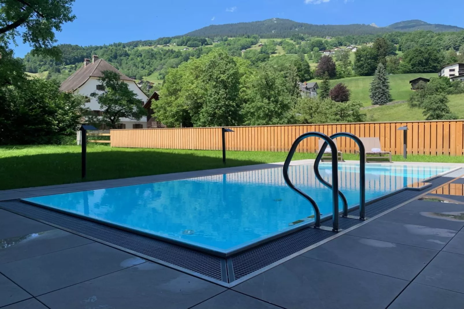 poolofhouse
