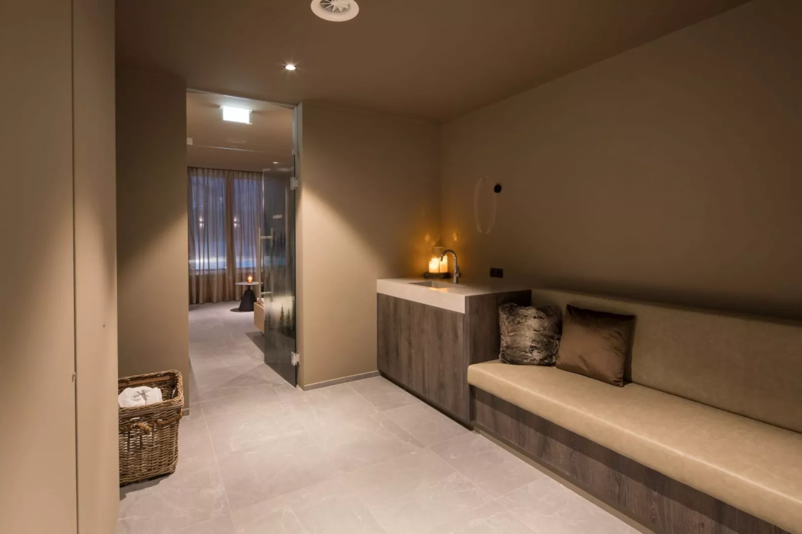 Montafon Suites Schruns 02-Wellness