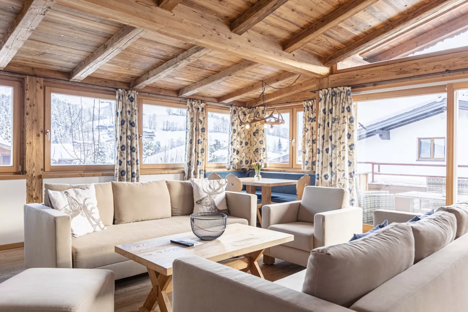 Dorfresort Kitzbühel 10-Woonkamer