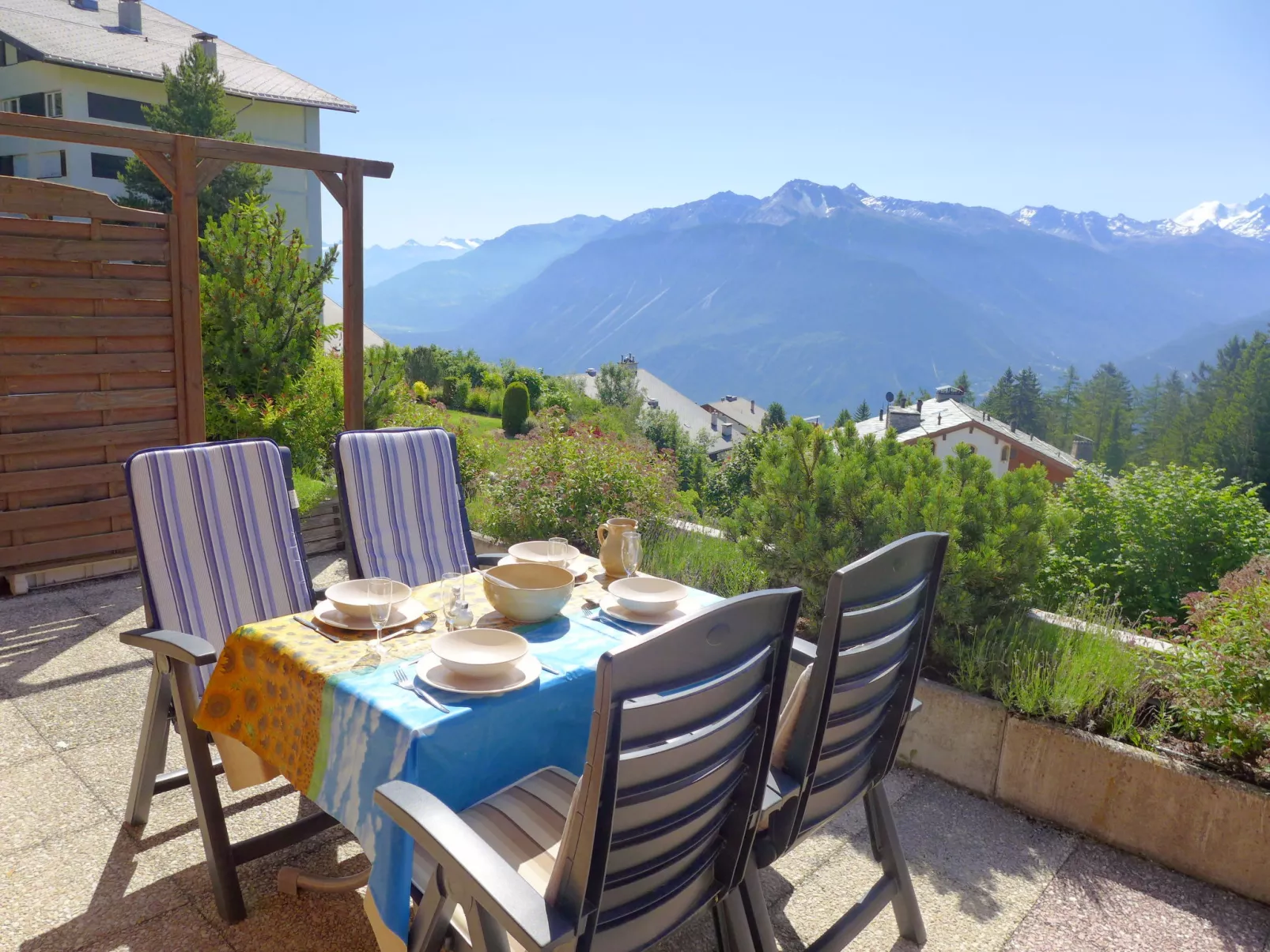 Terrasse Des Alpes 708-Buiten