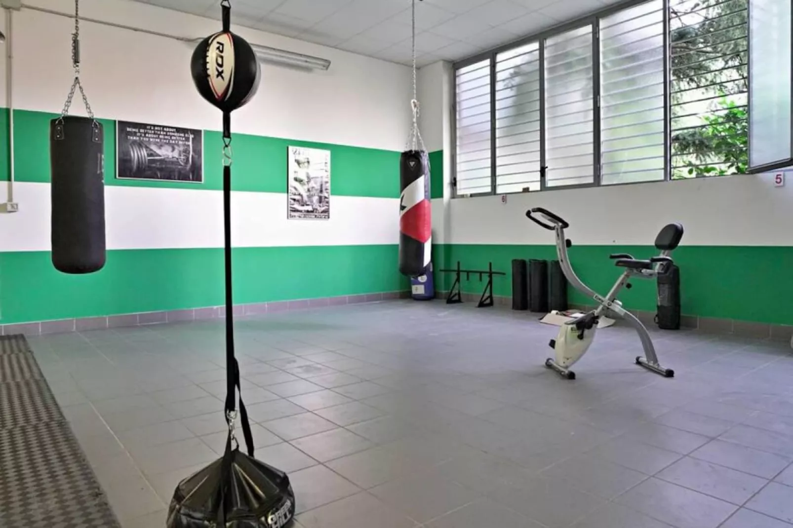 Candiani D2 monolocale-Niet-getagd