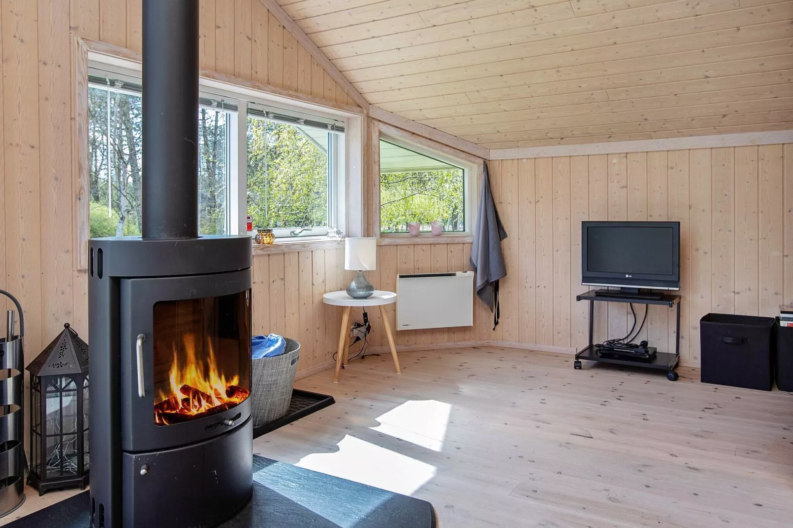 Mooi gelegen vakantiehuis in Rødby met sauna en jacuzzi-Binnen