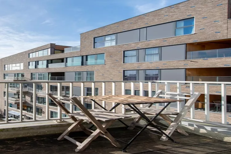 Nieuw Helmond-Terrasbalkon