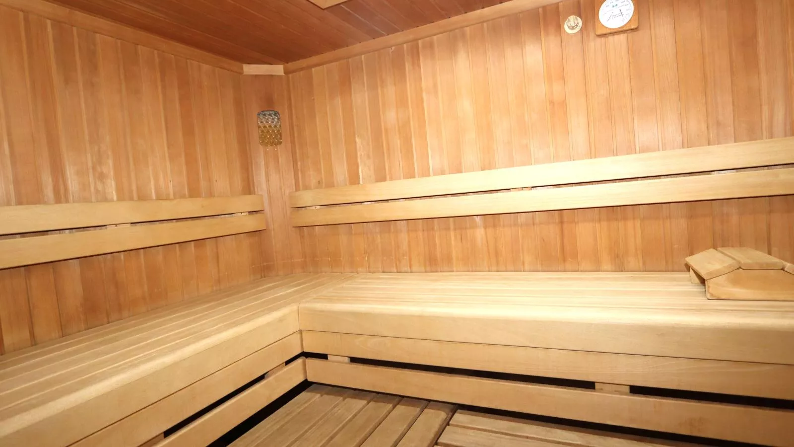 Schweizerhof Apfelrose-Sauna