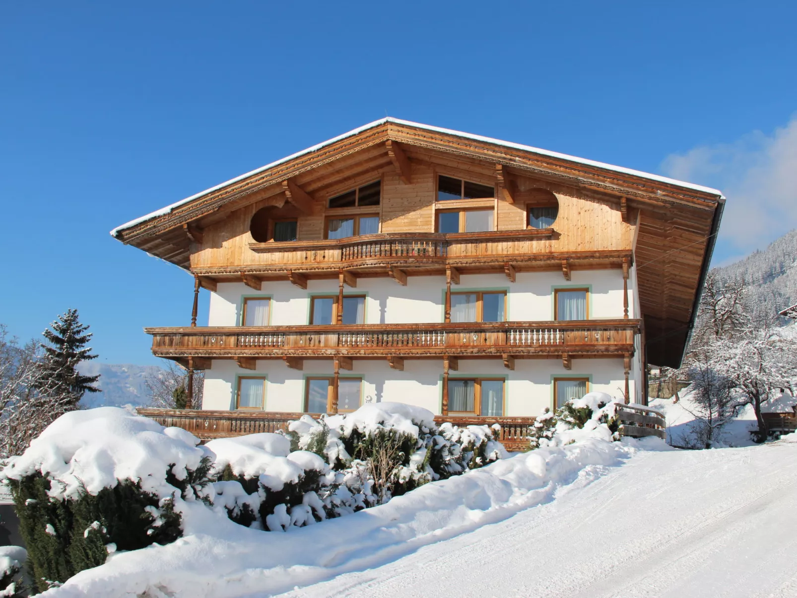 Ferienhaus Sonnseitn-Buiten