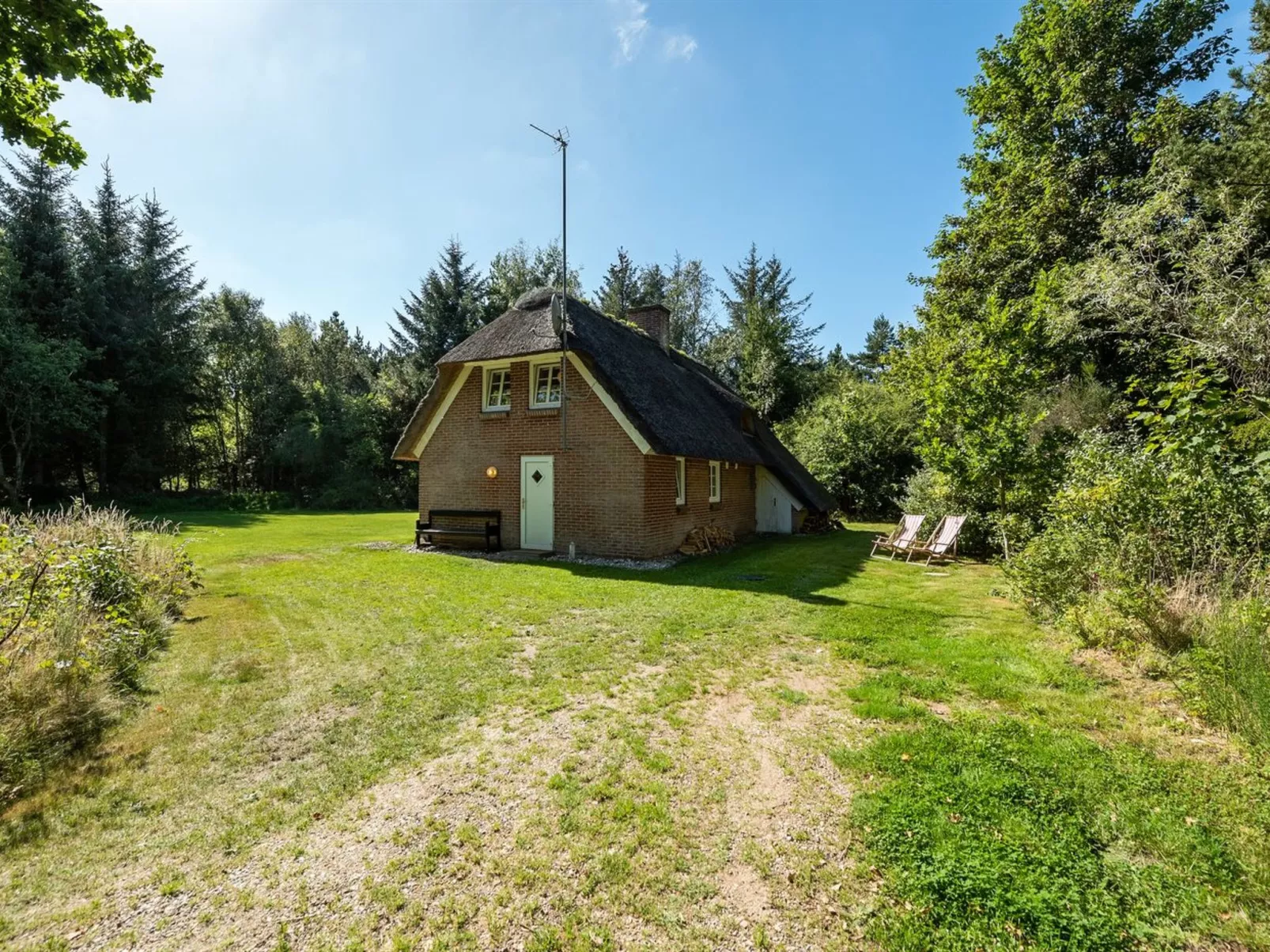 "Alkil" - 1.7km from the sea-Buiten