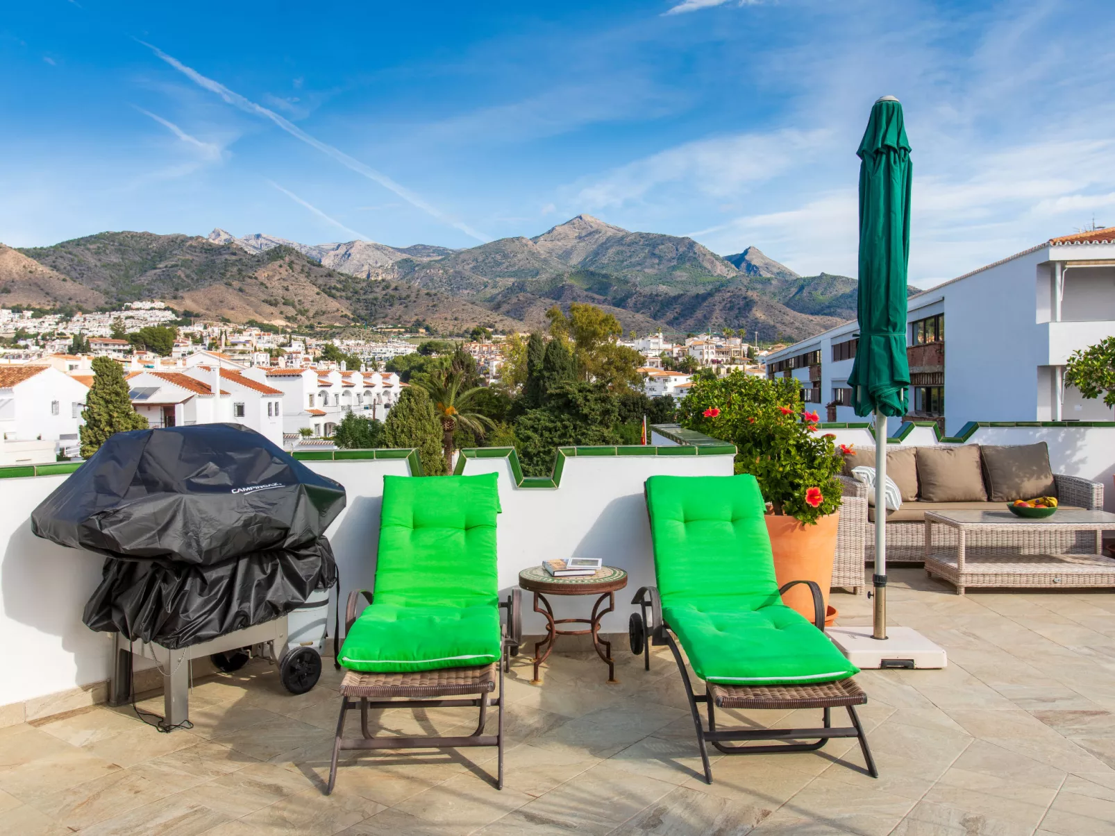 Parador del Mar-Buiten