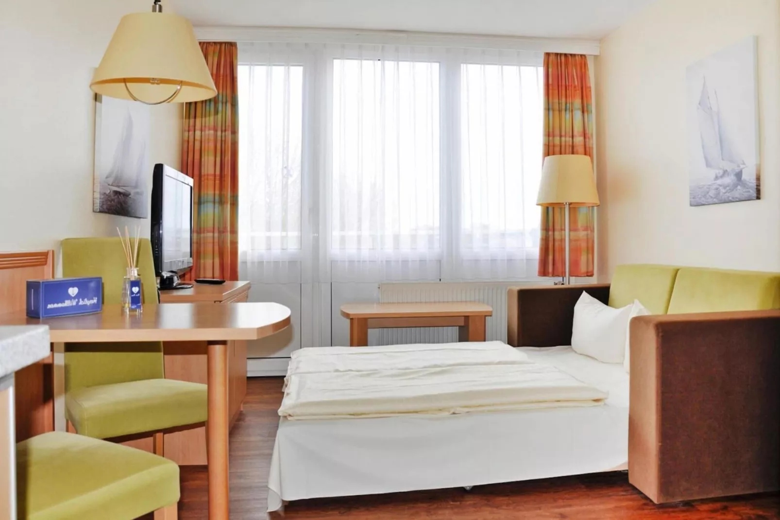 1-Zimmer-Apartement "Am Park"-Woonkamer