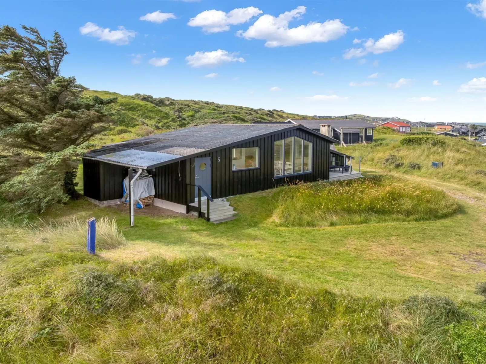"Senija" - 334m from the sea-Buiten
