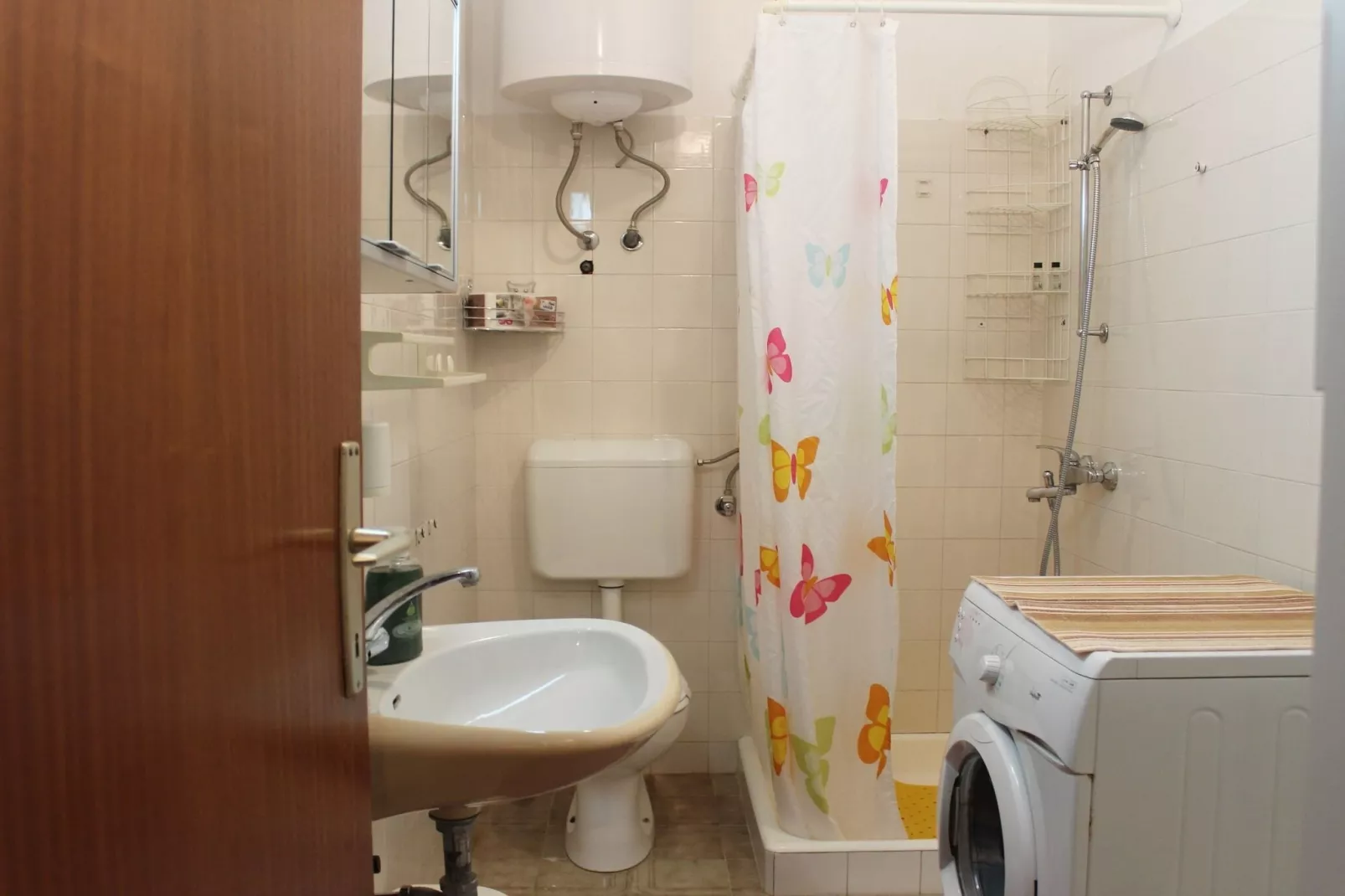 Apartments Sweet Life - One-Bedroom Apartment with Terrace (Nina) (ST)-Badkamer